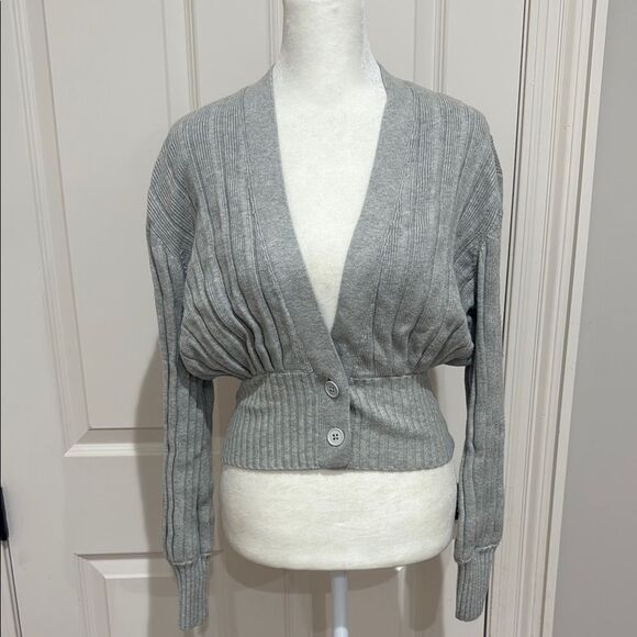 Gray Women's Sweater - Picture 2 of 5
